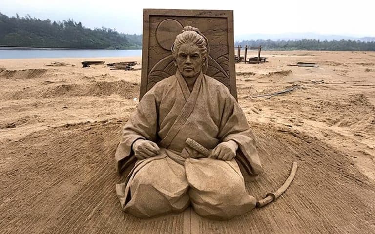 Sandsational SAMARI WARRIOR SCULPTURE 768x480